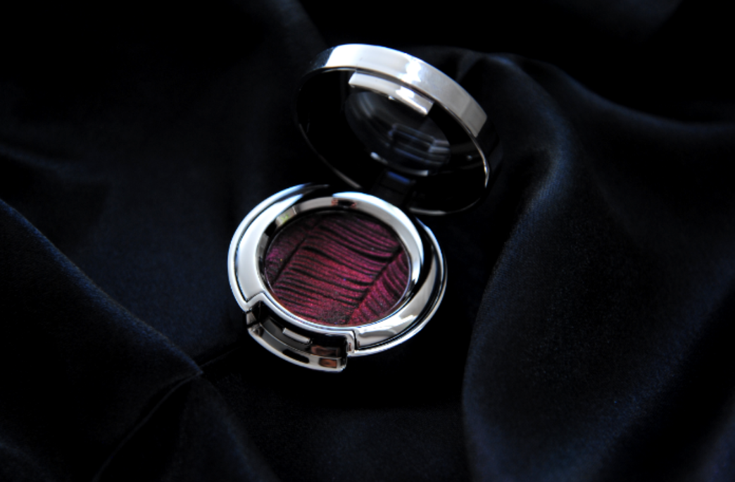 Maroon Duochrome Eyeshadow Single