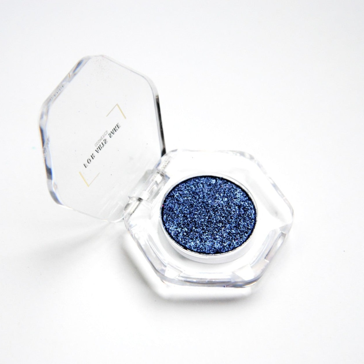 Medium Chrome Eyeshadow Single