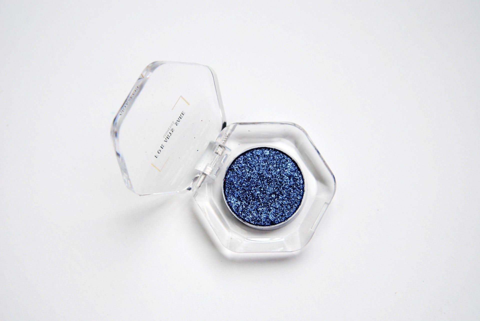Medium Chrome Eyeshadow Single