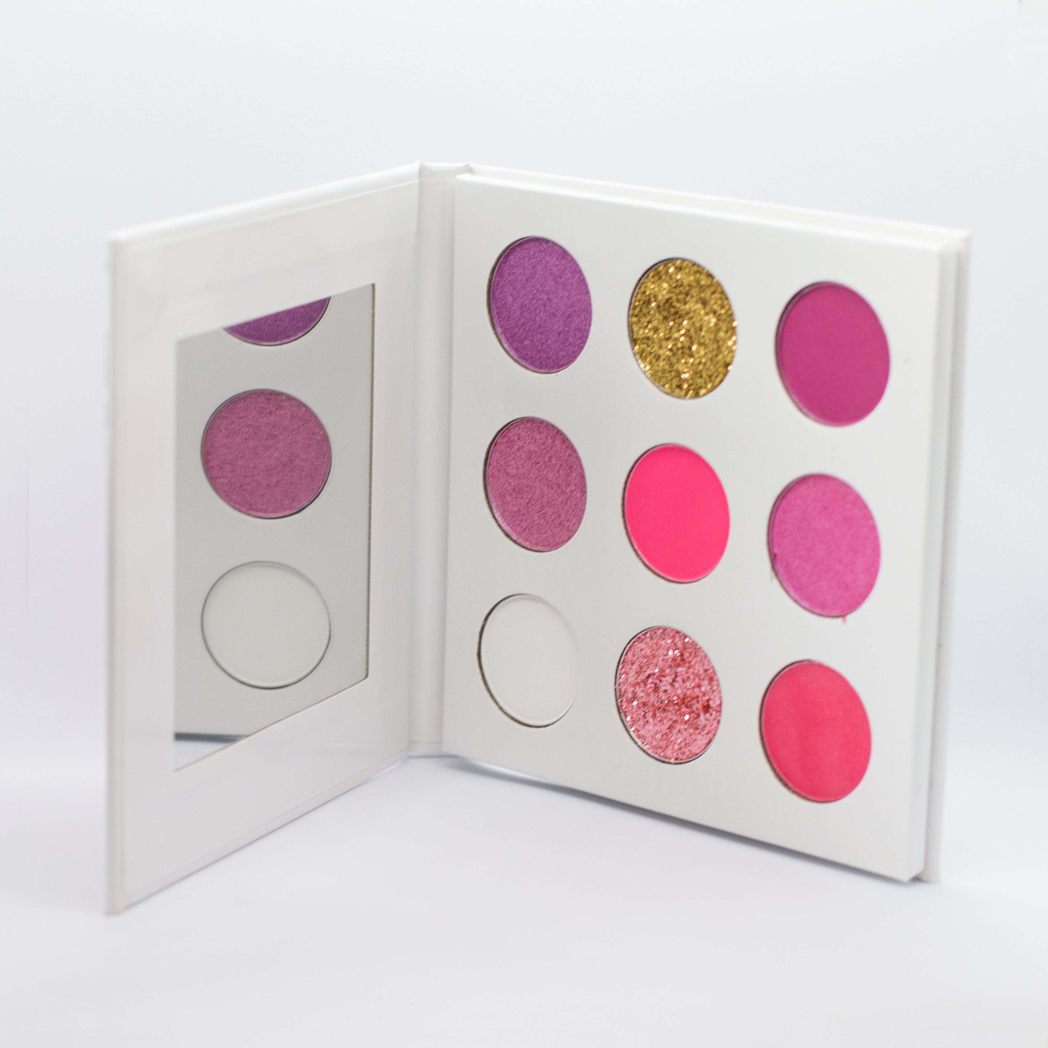 Dolly Eyeshadow Palette