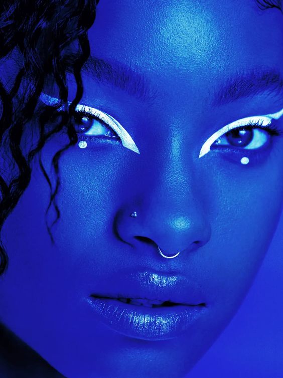 Neon Blue Liquid Eyeliner