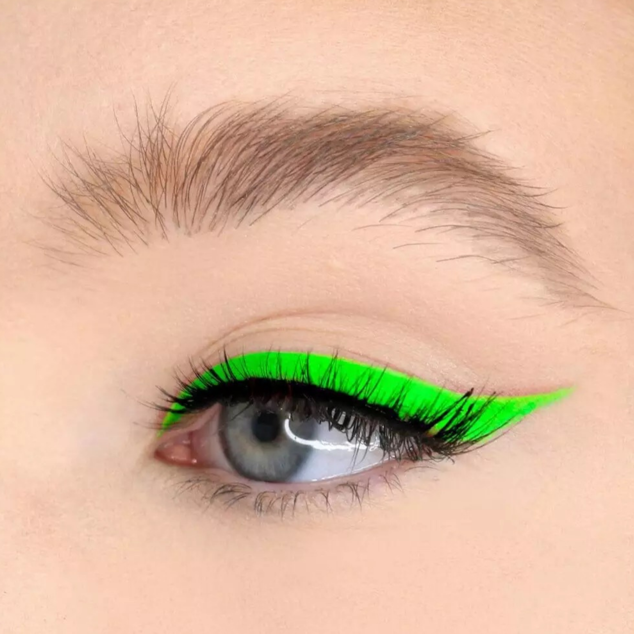 Green Liquid Eyeliner