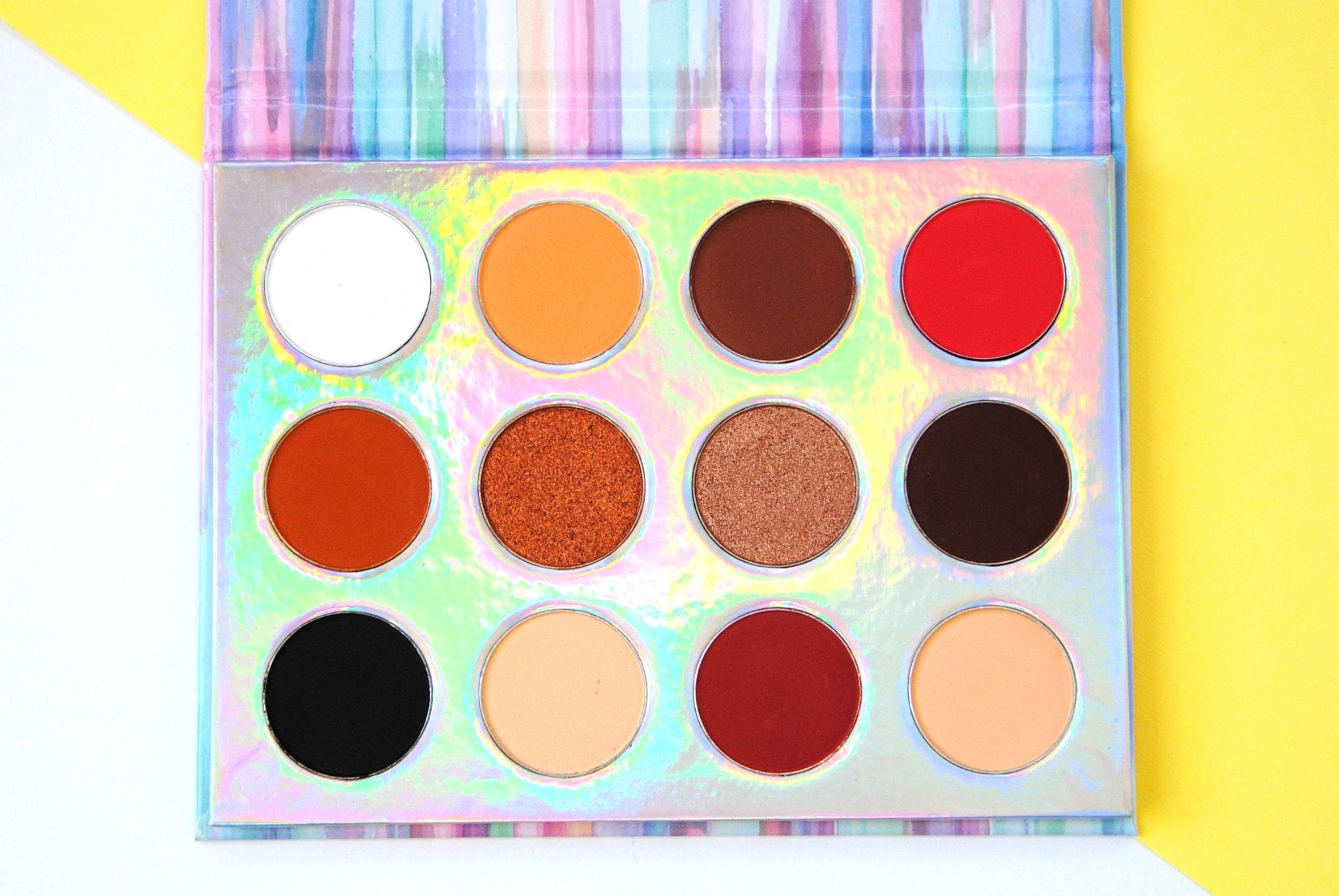 Canvas Eyeshadow Palette - Forartssakecosmetics